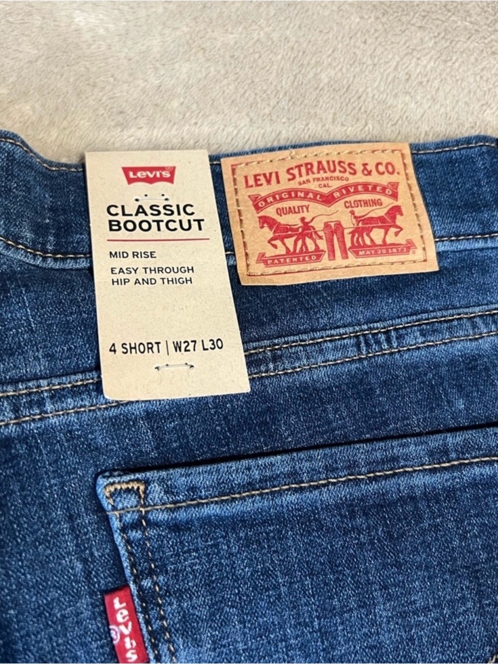 Levi’s Bootcut - Picture 3 of 5